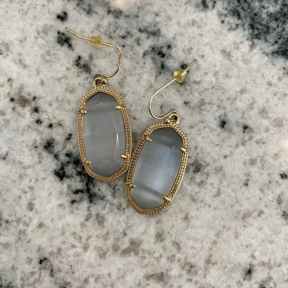 Kendra Scott lee earring